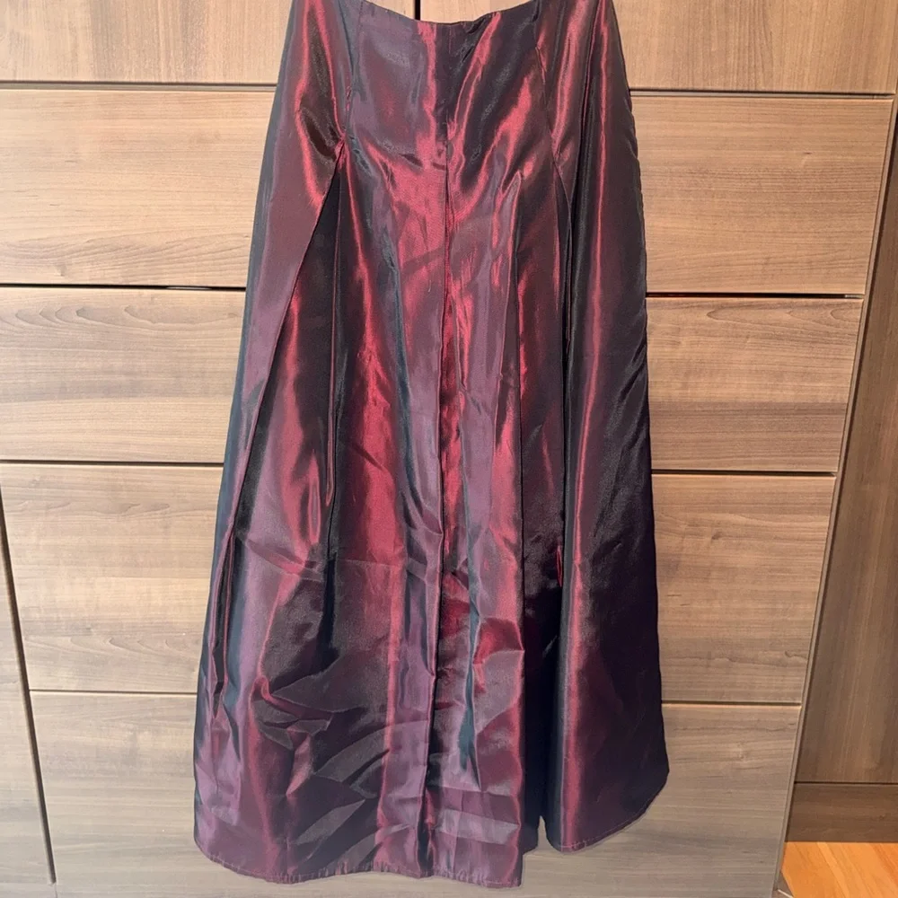 Vintage Cache Burgundy Taffeta Midi Skirt - Picture 10 of 10